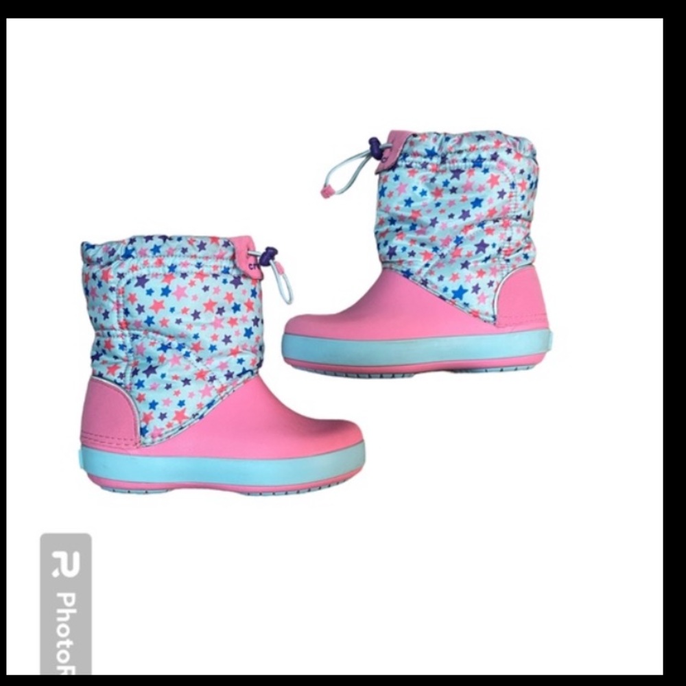 GIRLS PINK CROCS BOOTS